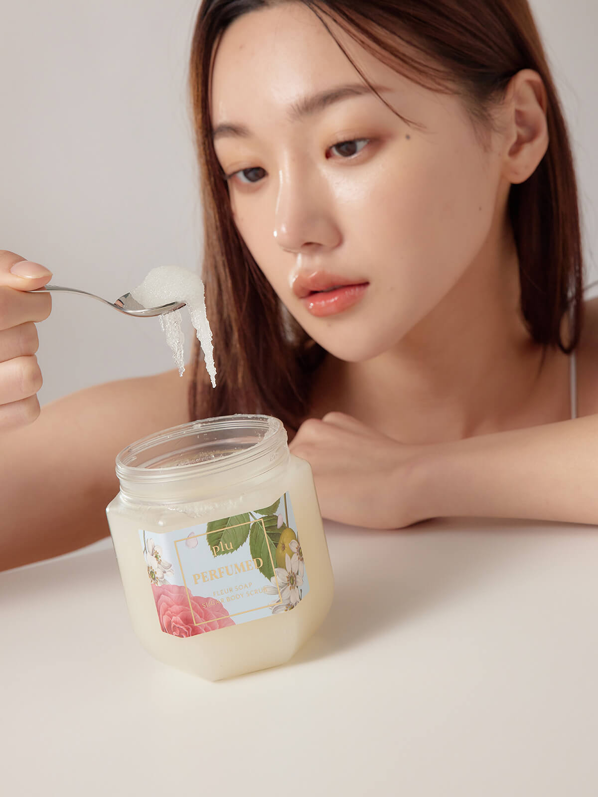 プル ボディスクラブ ホワイトマスク