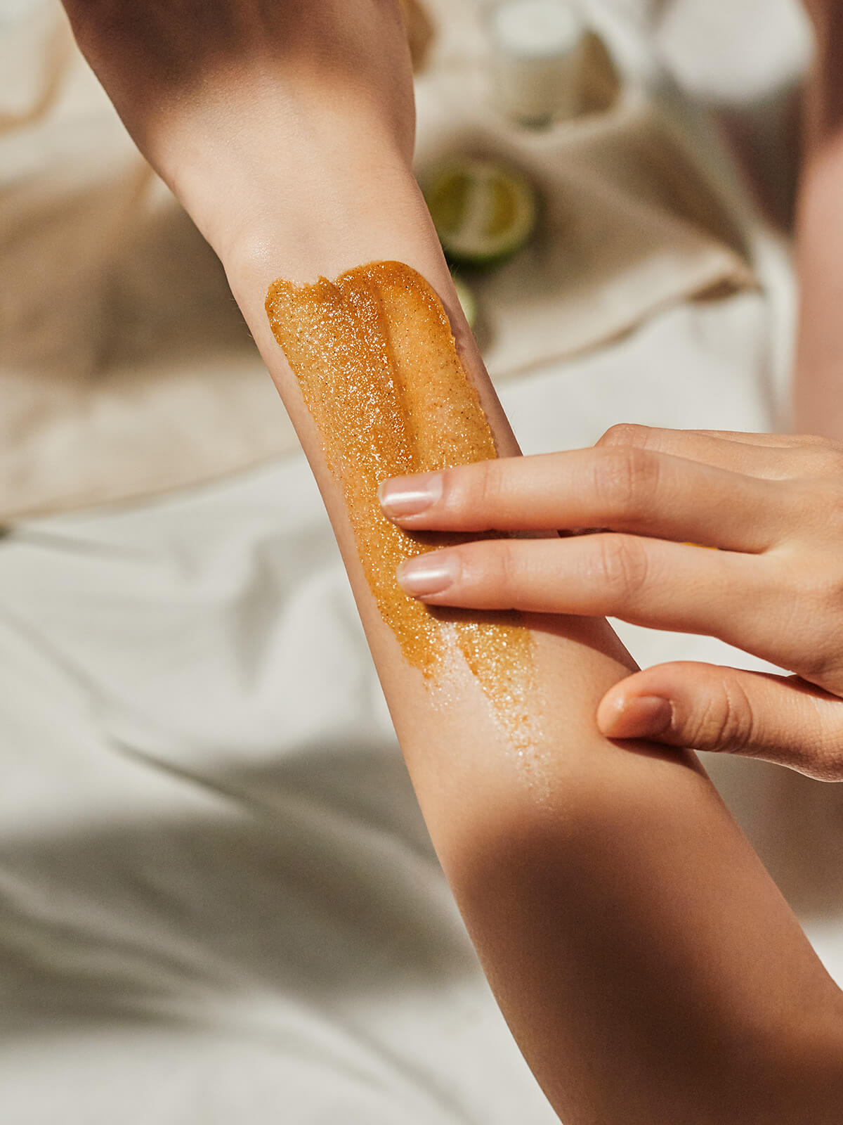 プル ボディスクラブ ホワイトマスク